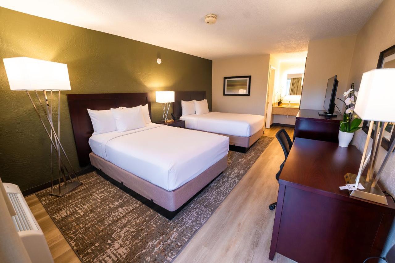 เบสต์ เวสเทิร์น อินเตอร์เนชั่นแนล ไดรฟ์ ออร์ลันโด Hotel Williamsburg ภายนอก รูปภาพ