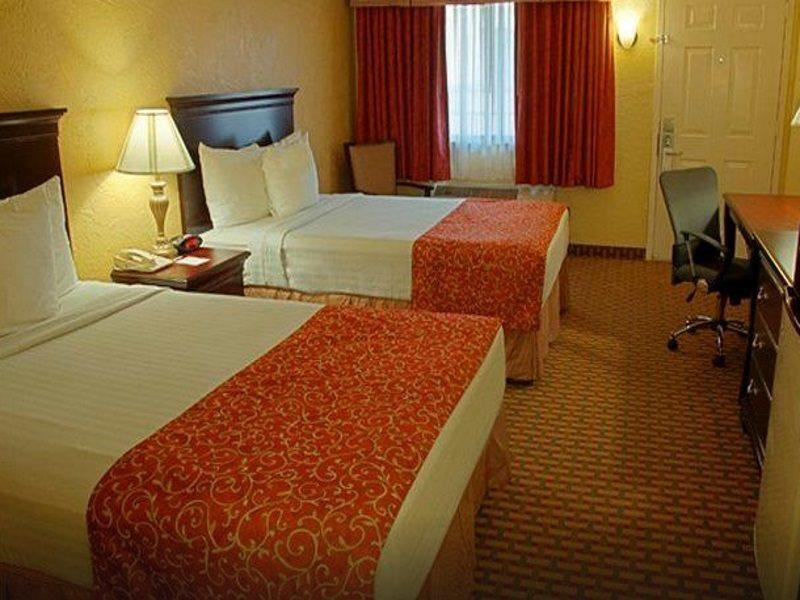 เบสต์ เวสเทิร์น อินเตอร์เนชั่นแนล ไดรฟ์ ออร์ลันโด Hotel Williamsburg ภายนอก รูปภาพ