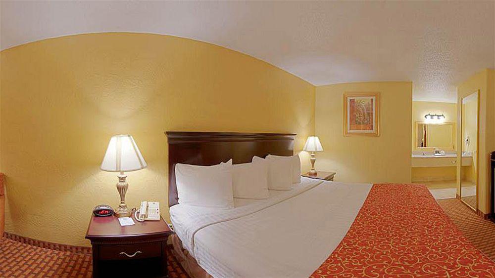 เบสต์ เวสเทิร์น อินเตอร์เนชั่นแนล ไดรฟ์ ออร์ลันโด Hotel Williamsburg ภายนอก รูปภาพ